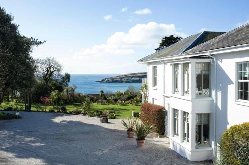 luxury hotels in Falmouth