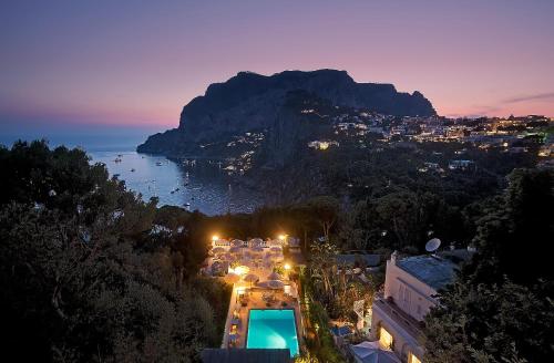 luxury hotels in Capri Island