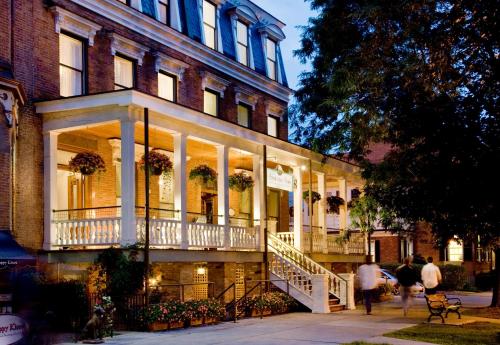 luxury hotels in Lake Placid