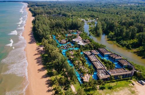 luxury hotels in Phang Nga