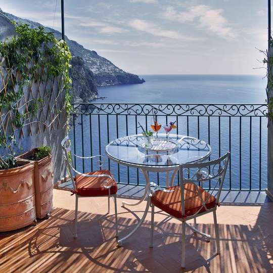 luxury hotels in Positano