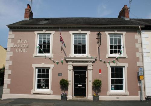 luxury hotels in Powys