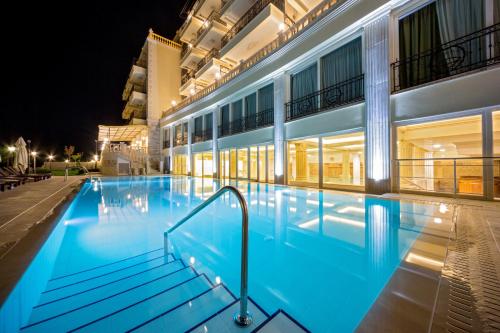 luxury hotels in Varna Coast