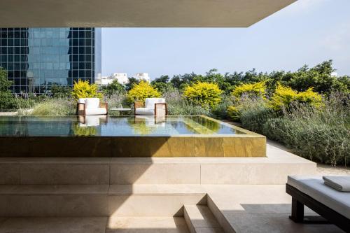 Tel Aviv Luxury Hotels