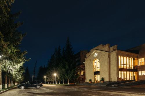 luxury hotels in Jermuk