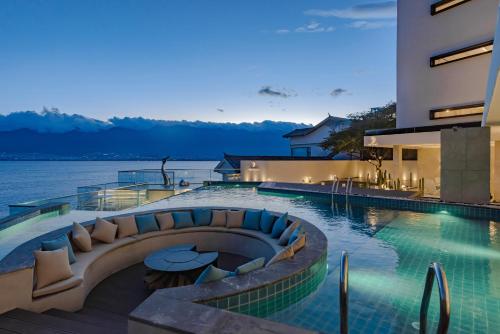 luxury hotels in Yunnan