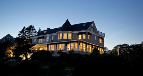 luxury hotels in Maine Beaches