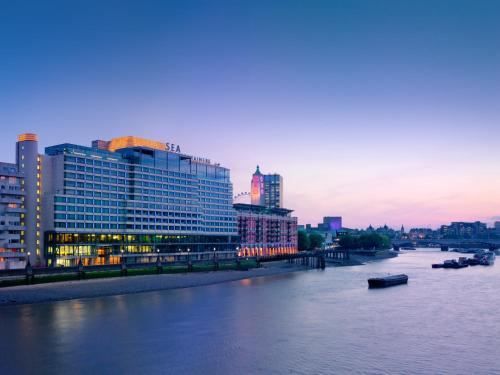 luxury hotels in Farringdon