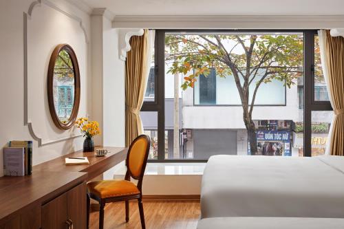 Eliana Premio Hotel Hanoi