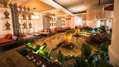 luxury hotels in Yangon Region