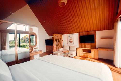 luxury hotels in Canggu