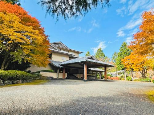 luxury hotels in Shizuoka