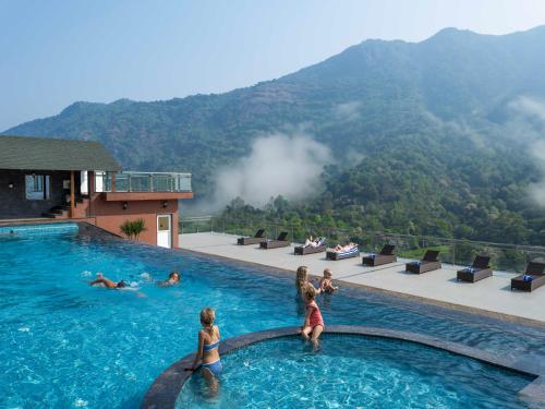 luxury hotels in Munnar