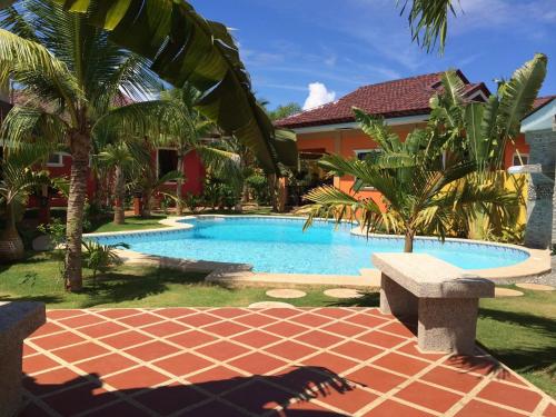 luxury hotels in Bohol