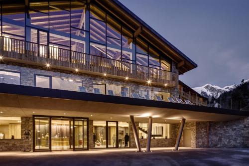 luxury hotels in Chamonix Valley