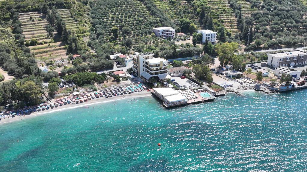Paradise Beach Hotel