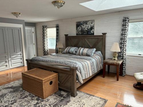 Christmas Cove Inn