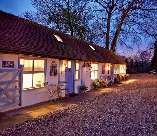 Little Lodge at Blue Door Barns