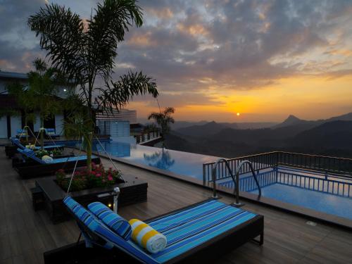 luxury hotels in Munnar