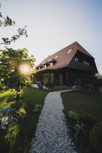 theoldschool guesthouse