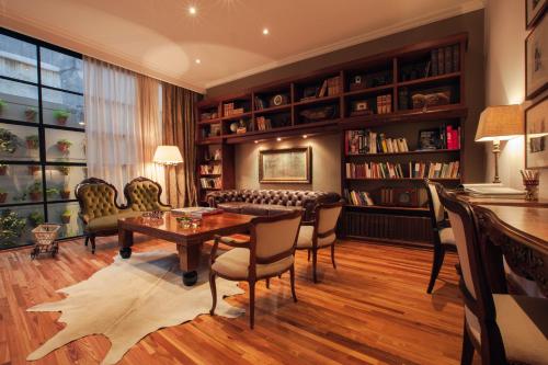 luxury hotels in Montevideo