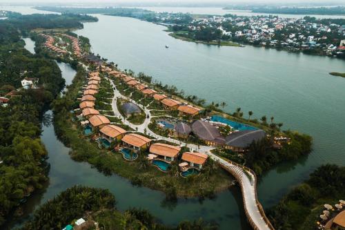 Namia River Retreat - Wellness Inclusive Resort