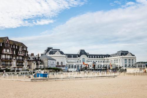 luxury hotels in Normandy