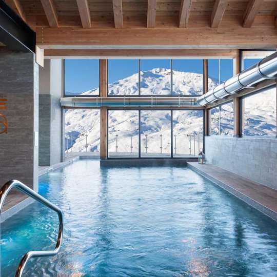 luxury hotels in 3 Valleys