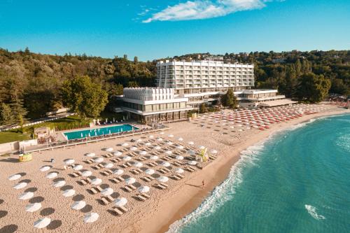 luxury hotels in Varna Coast