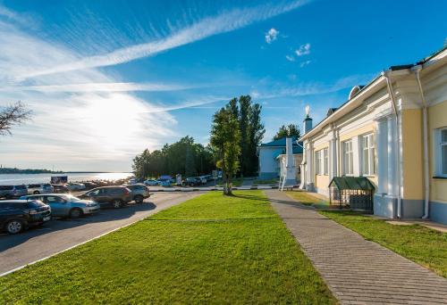 luxury hotels in Kostroma