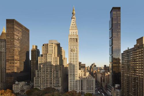 luxury hotels in Union Square