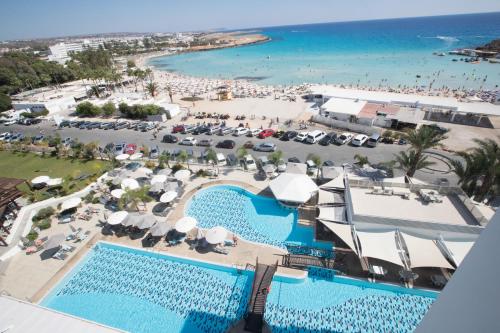 luxury hotels in Protaras