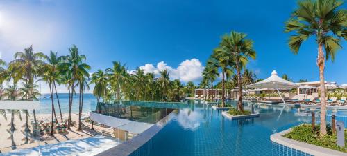 luxury hotels in Boracay