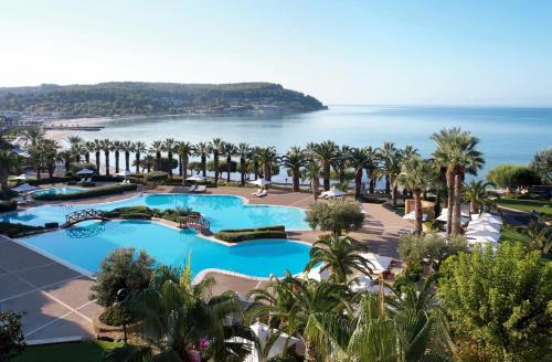 luxury hotels in Sani Beach