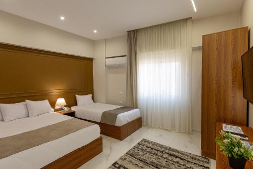 East pyramids hotel