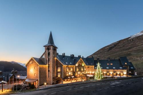 luxury hotels in Pyrénées