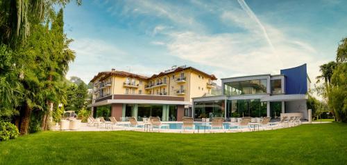 luxury hotels in Alto Garda E Ledro