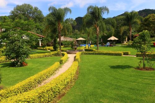 luxury hotels in Tepoztlán