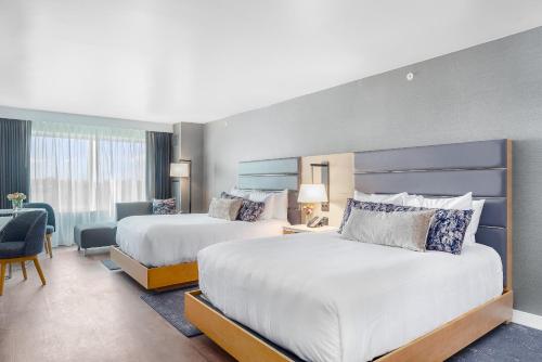 Live Casino & Hotel Louisiana, Curio Collection by Hilton