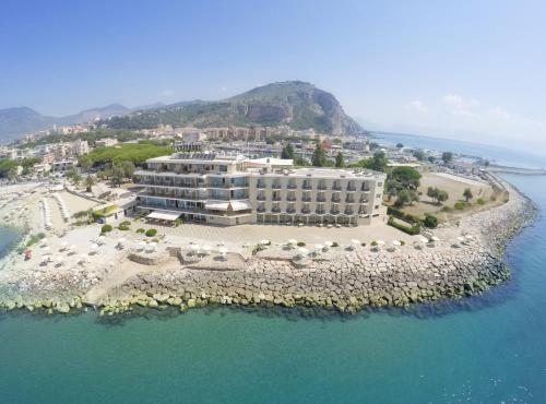 luxury hotels in Lazio Coast