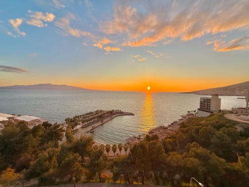 Premium Helia Hotel