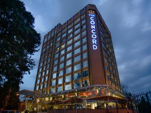 luxury hotels in Nairobi National Park