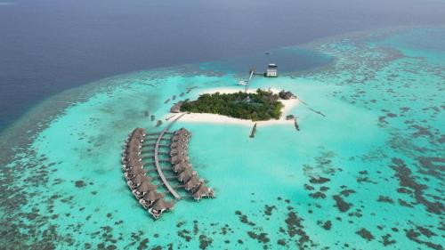 luxury hotels in Dhangethi