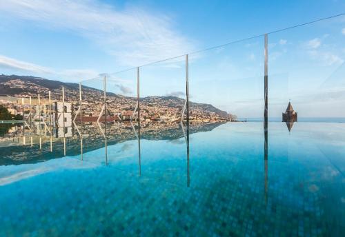 luxury hotels in Funchal