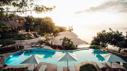 luxury hotels in Uluwatu