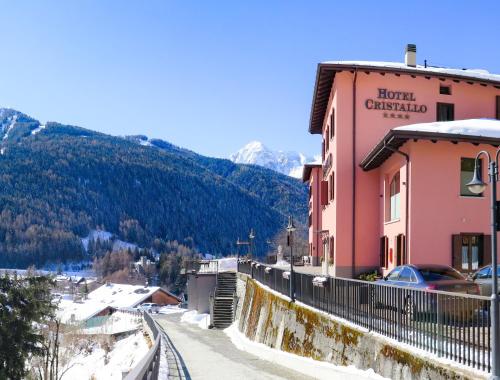 luxury hotels in Tonale