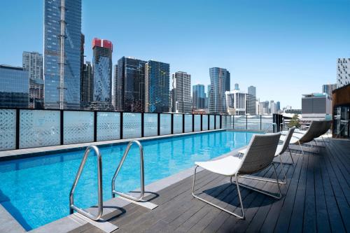 luxury hotels in Melbourne