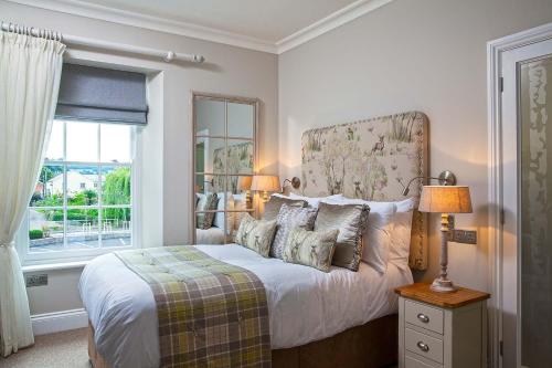 luxury hotels in Cardiff