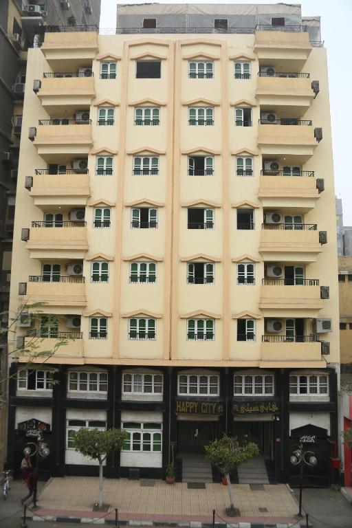 Happy City Hotel