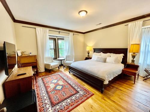 Dartmouth House Inn